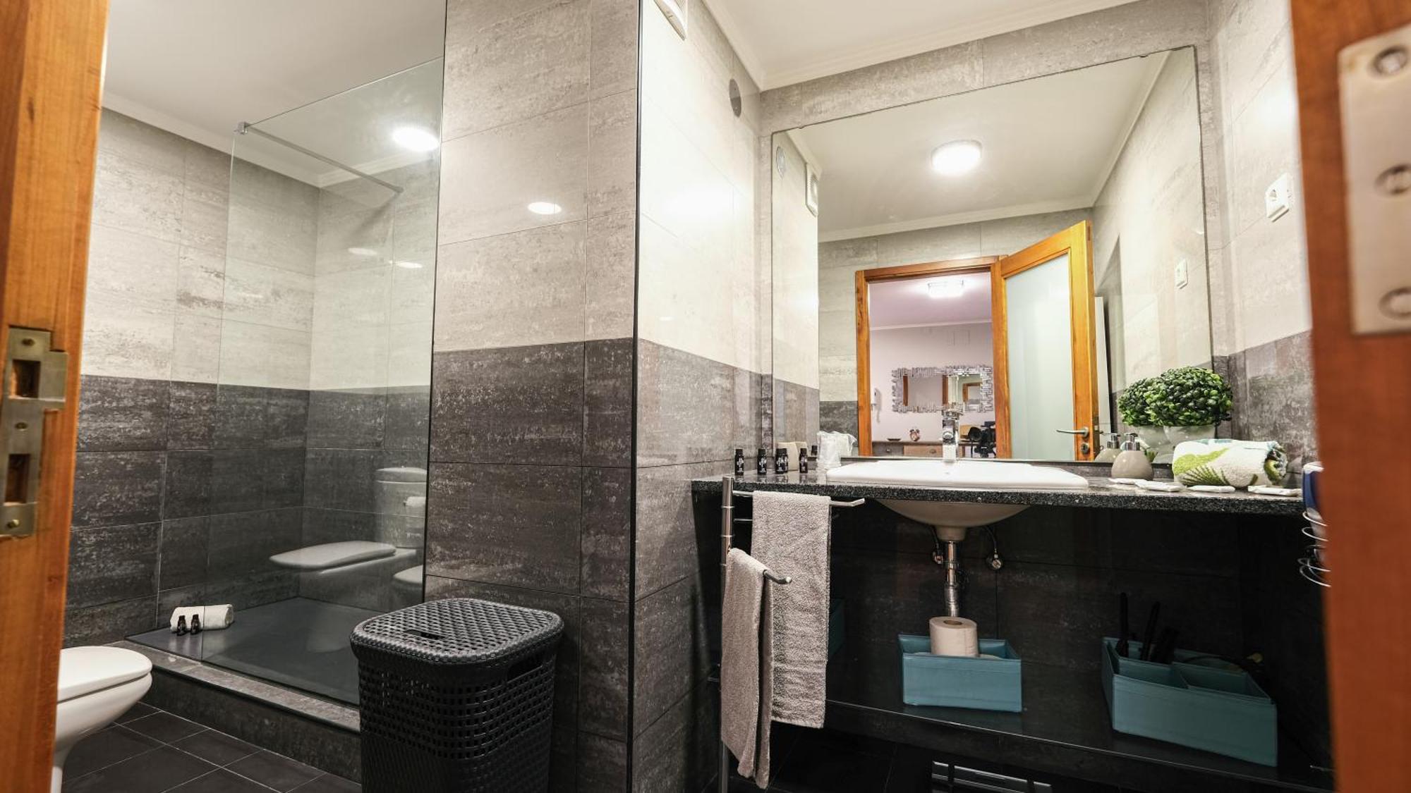 Relax Inn Apartment Понта-Делгада Экстерьер фото